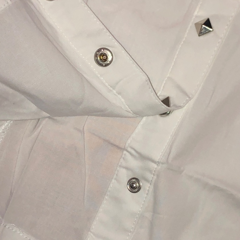 NEW Dereon White Stretch Poplin Snap down shirt ruffle sleeve PLUS 1X - Picture 5 of 15